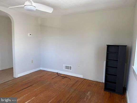 5th image of 110 Beaver Rd