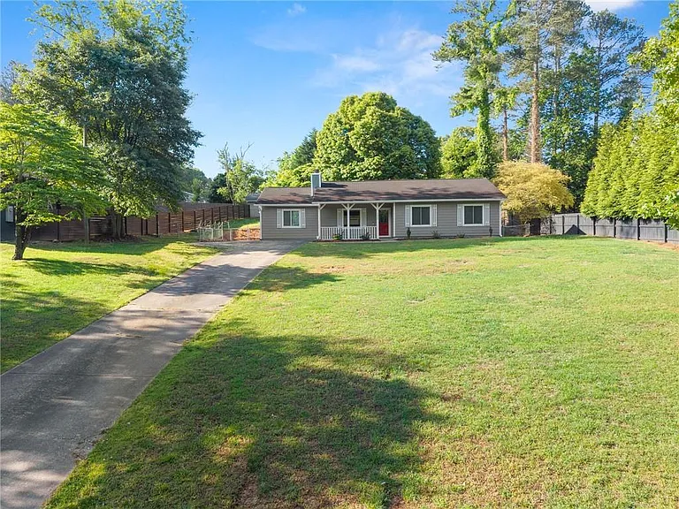 2050 Shaffer Rd — Photo 24