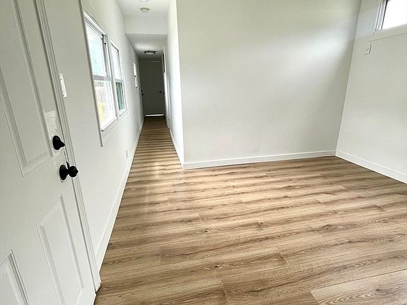 5th image of 18 Barracuda Dr