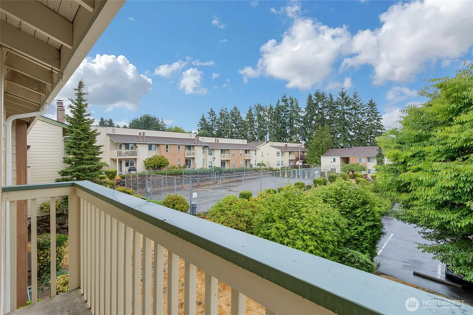 23605 112th Avenue SE #B204 photo 1