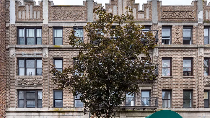 Rented by Nooklyn NYC LLC | media 75