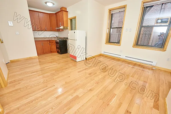 Rented by Genik Group Corp | media 3