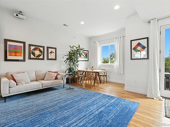 3rd image of 2530 28th Street #118