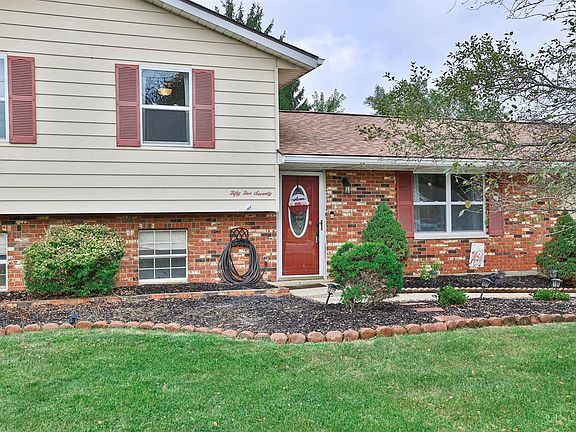 2nd image of 5570 Ponderosa Dr