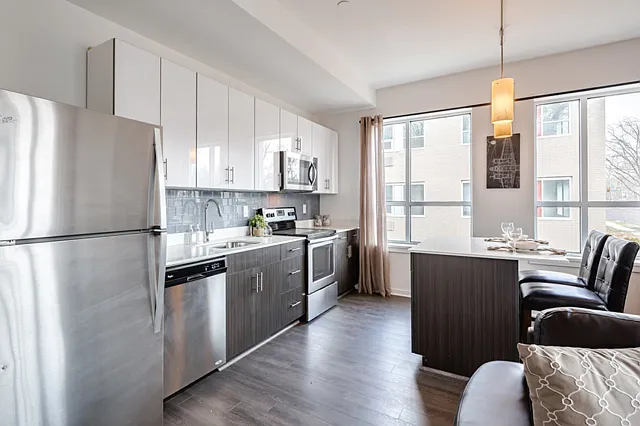Falls Bridge Lofts — Photo 2