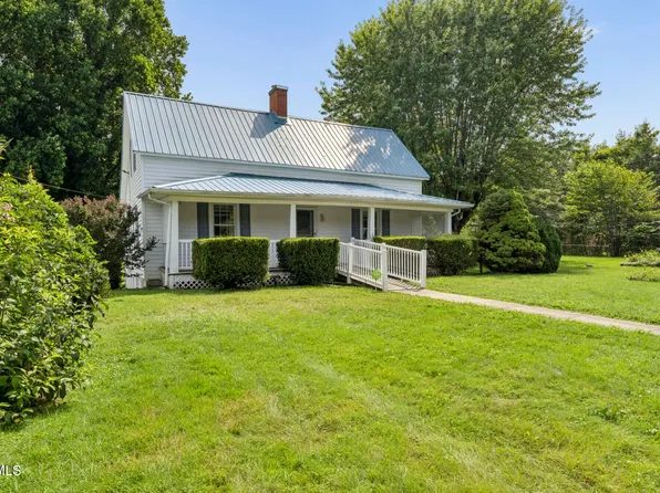 3119 W Walnut St, Johnson City, TN 37604