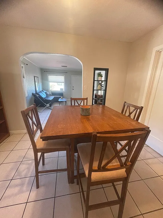2469 N Santa Rita Ave — Photo 4