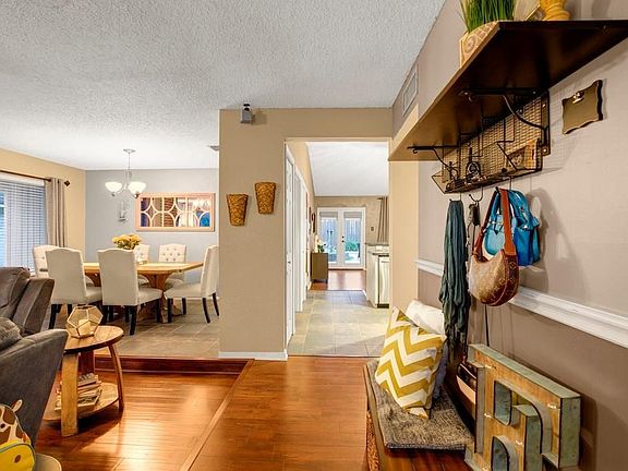 4th image of 2710 Churchill Way