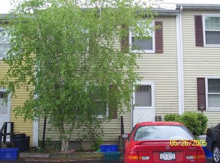 106 Rinaldi Blvd, Poughkeepsie, NY 12601