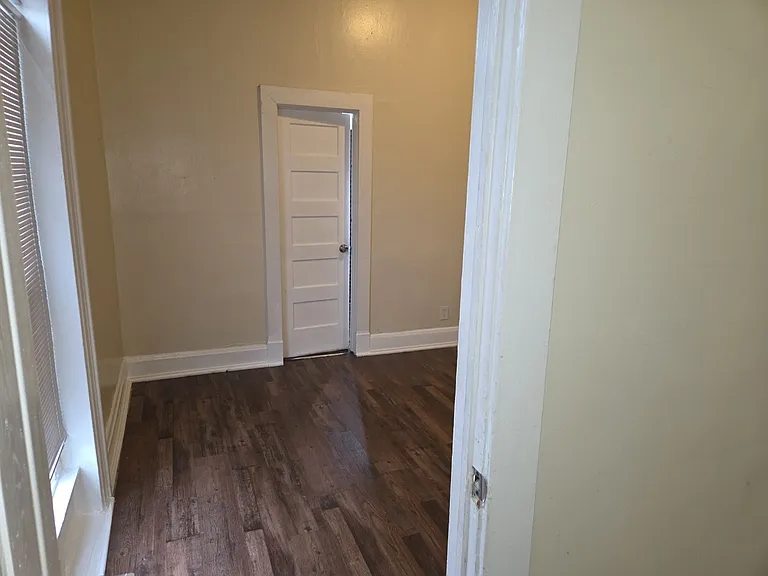 2001 McCulloh St #1A — Photo 5