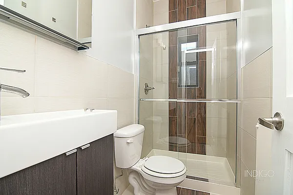 Rented by Compass | media 14