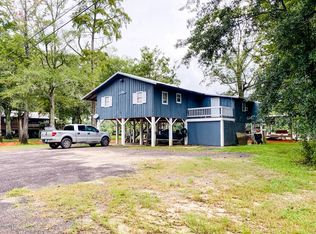 2401 Pascagoula River Rd, Moss Point, MS 39562