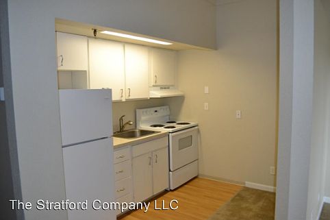 2nd image of 611 Capitol Way S APT 409