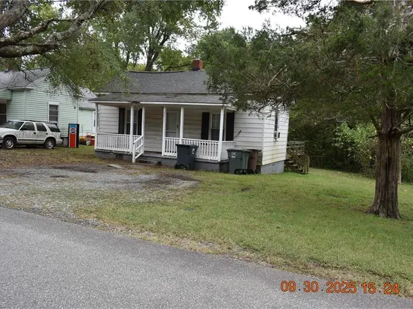 3209 Gatesville Rd, Greensboro, NC 27405