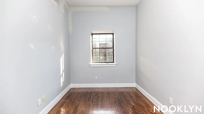 Rented by Nooklyn NYC LLC | media 4