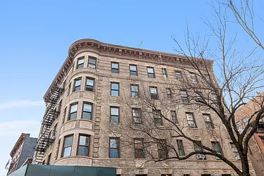 Rented by City Connections Realty