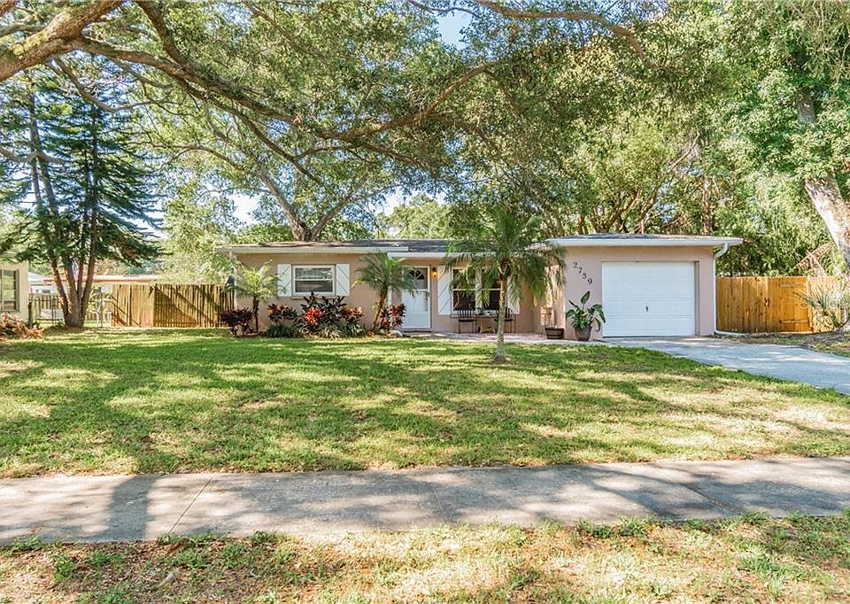 1st image of 2739 Avocado Dr