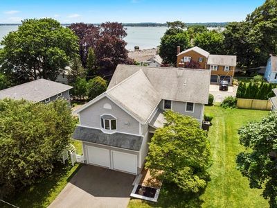 19 Surfside Ln, Quincy, MA, 02171