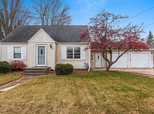 1659 9th St, Green Bay, WI 54304