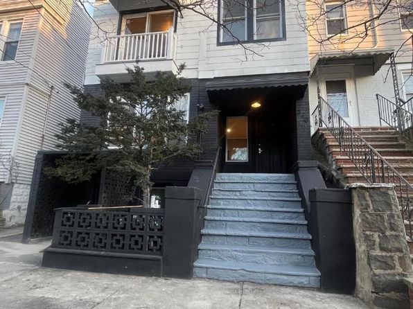370 Liberty Jc Gln #1F