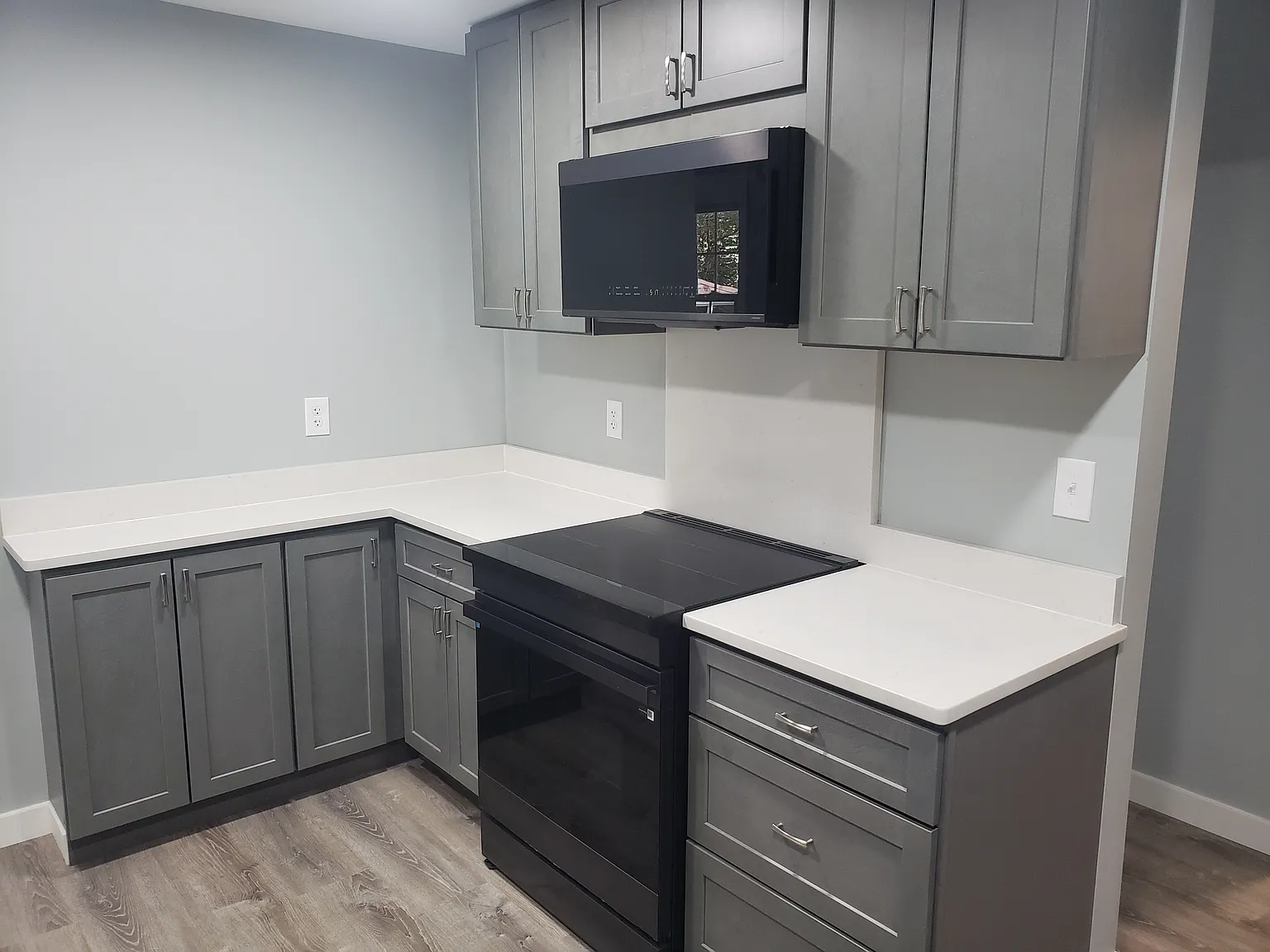 4 bed, 1499 sqft, $2,300 — Photo 3