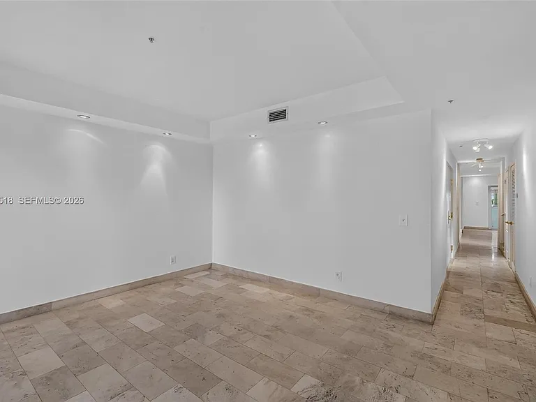 1413 Sunset Harbour Dr #209 — Photo 22
