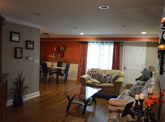 5th image of 10630 Brooklodge Ln #1A