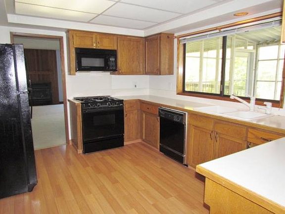 Big kitchen