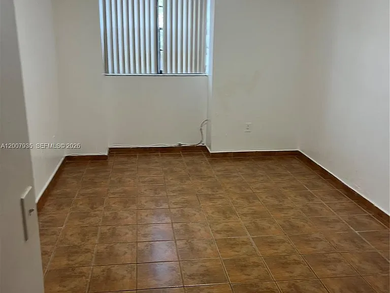 10525 SW 112th Ave #114 — Photo 9