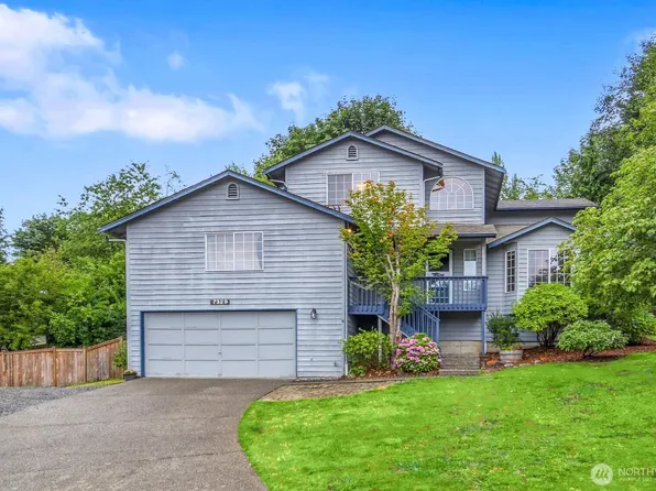 7329 Grove Street NE, Marysville, WA 98270