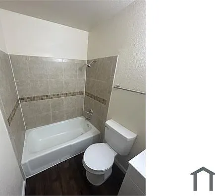908 I St NE #9 — Photo 23