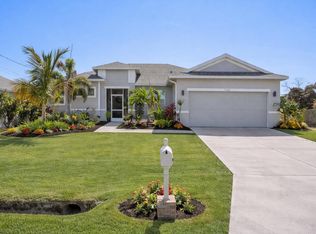 1568 SW Abacus Avenue, Port St Lucie, FL 34953