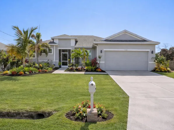 1568 SW Abacus Avenue, Port St Lucie, FL 34953