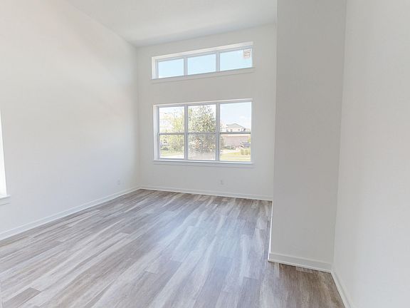 Weslyn Park - Brigham Interior Image 5