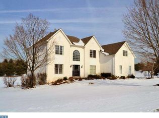 111 Gateshead Way, Phoenixville, PA 19460