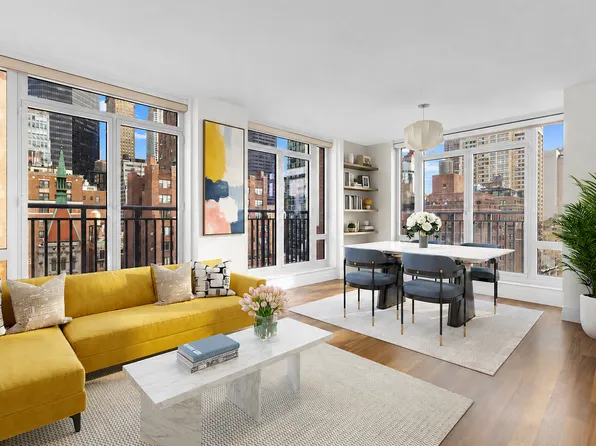 45 Park Avenue image 1 of 7
