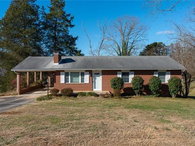 5021 Selena St, Winston Salem, NC, 27106