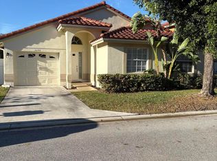 10749 Cypress Lake Ter, Boca Raton, FL 33498