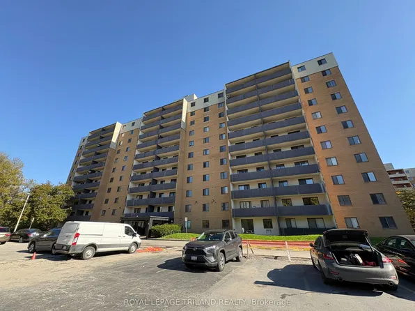 756 Kipps Ln #603, London, ON N5Y 4X9