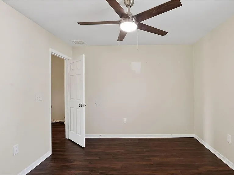 780 Overlook Grove Dr — Photo 10