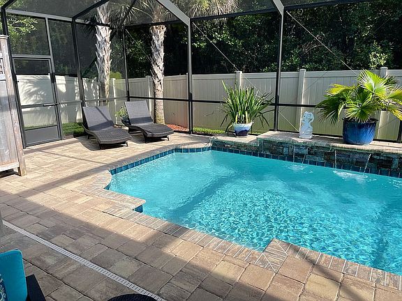 3rd image of 96120 Ocean Breeze Dr