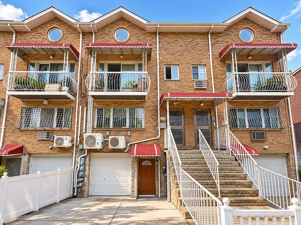 6514 48th Ave, Woodside, NY 11377