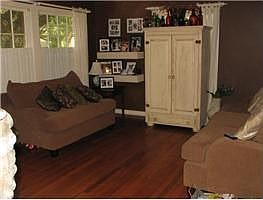 4th image of 3711 Gordon St
