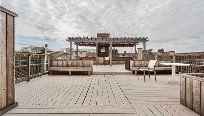 Sold by Anne Donohue Real Estate Inc | media 25