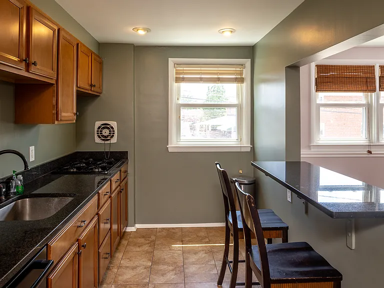 1107 Circle Dr — Photo 7