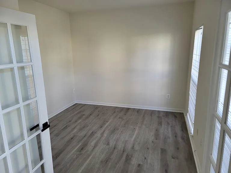 1808 Whispering Meadow Ct — Photo 21