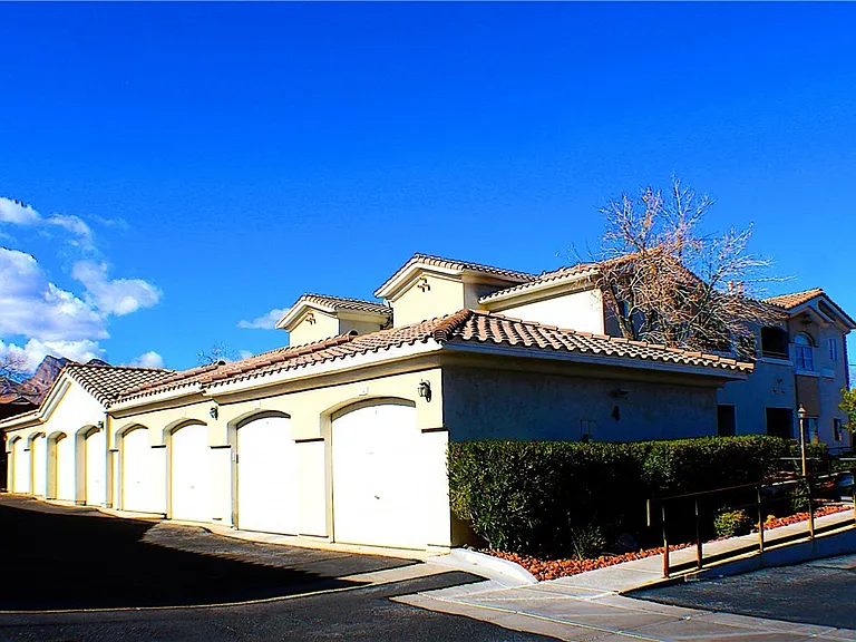 1531 Ruby Cliffs Ln #102 — Photo 4
