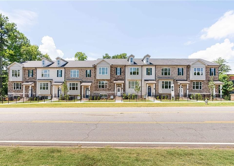 1st image of 10 Wren Dr