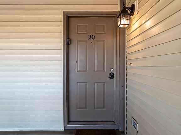 3rd image of 158 Troon Drive #20 BLDG 42