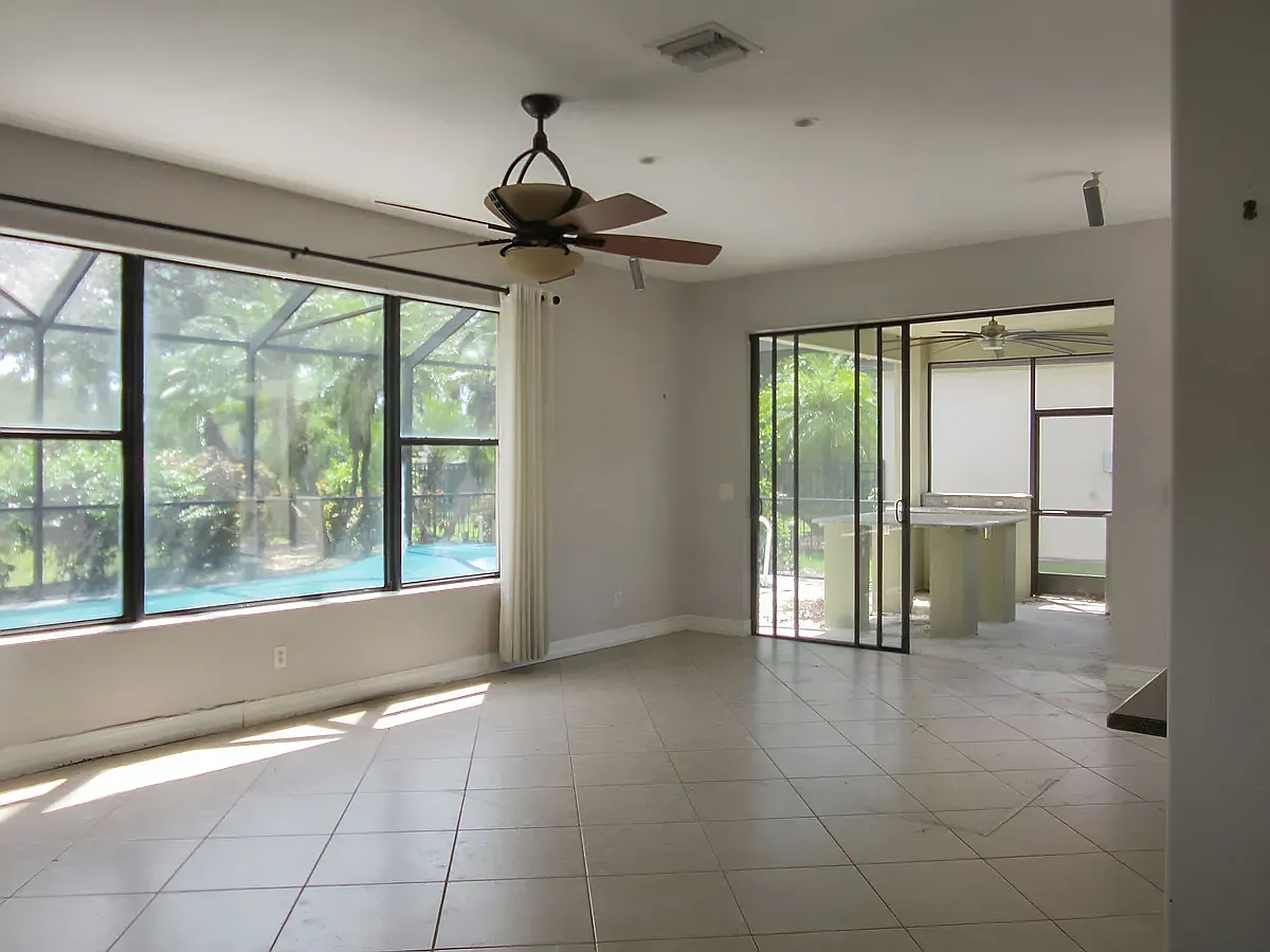 4 bed, 3079 sqft, $3,495 — Photo 4